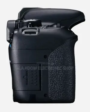 Canon 800D