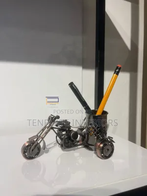 Tricycle Penholder