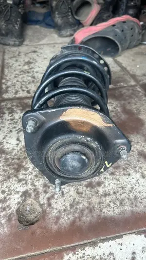 Hyundai Elantra 2014 Front Shocks Absorbers