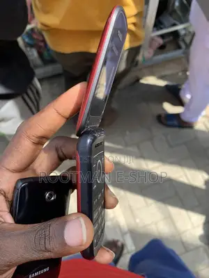 Samsung i200 Red