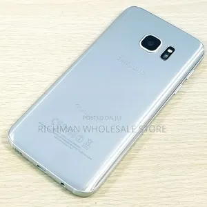 New Samsung Galaxy S7 32 GB Silver