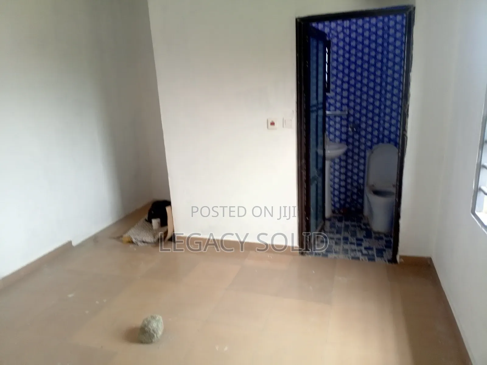 2bdrm Apartment in Legacy Solid Real, Teshie for rent