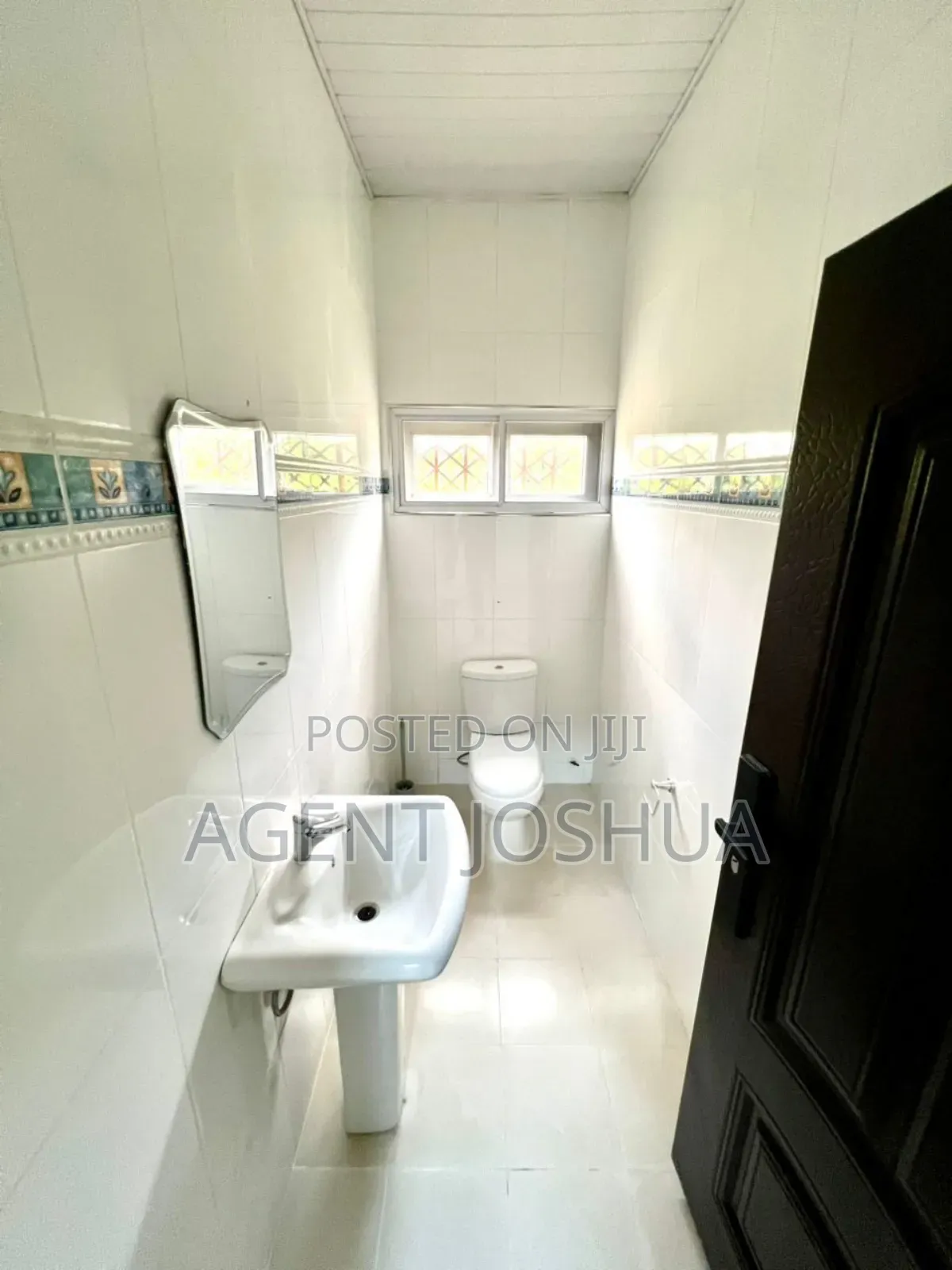3bdrm House in Manet Court Estate, Airport Residential Area for rent