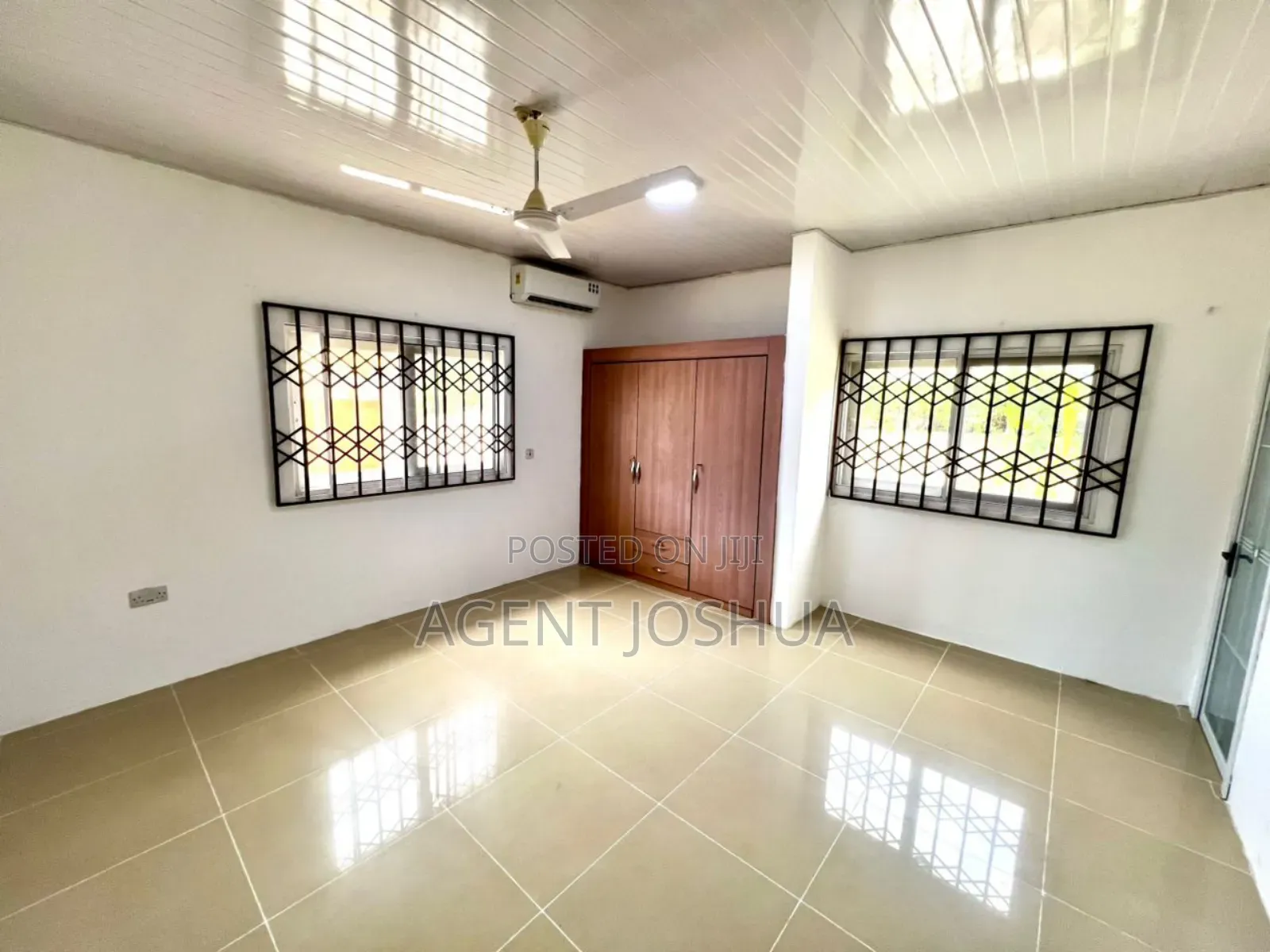 3bdrm House in Manet Court Estate, Airport Residential Area for rent