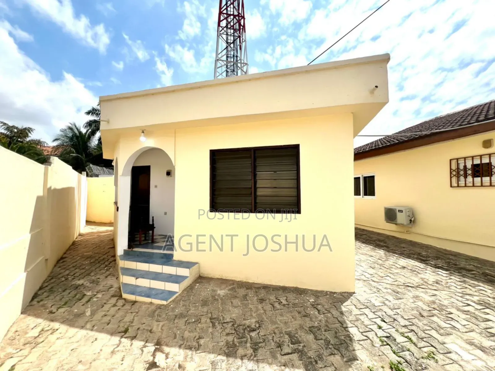 3bdrm House in Manet Court Estate, Airport Residential Area for rent