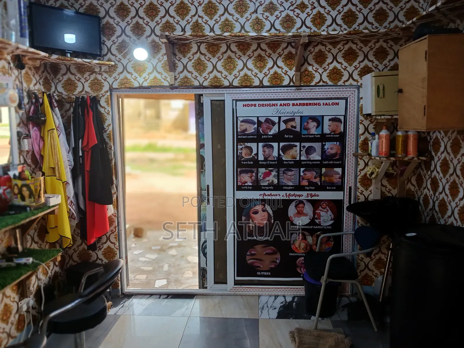 Unisex Salon for Rent