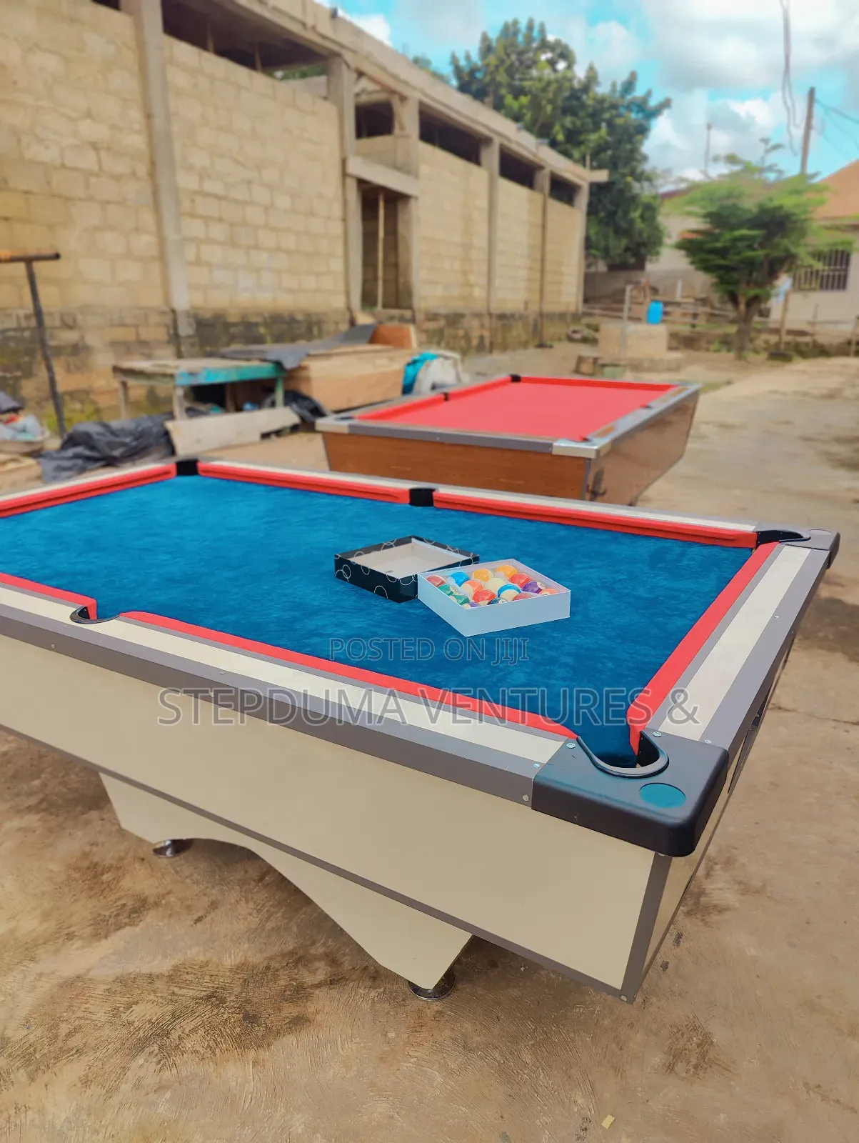 Normal Snooker(Not Coins Operated) With Freebies Items