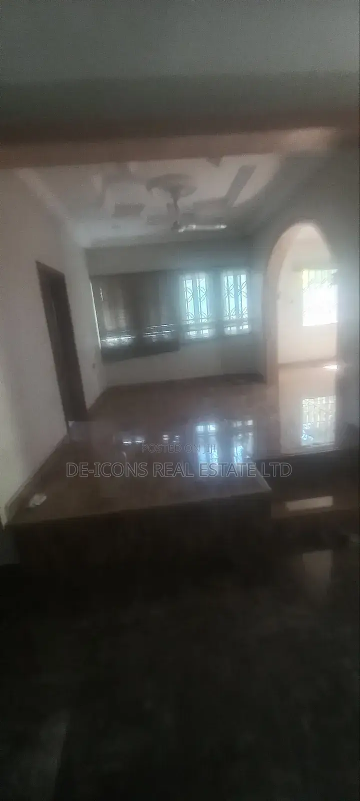 3bdrm Mansion in De-Icons Real Estate, Awutu Senya East Municipal