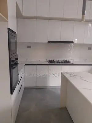 4bdrm House in Skm, Achimota for rent
