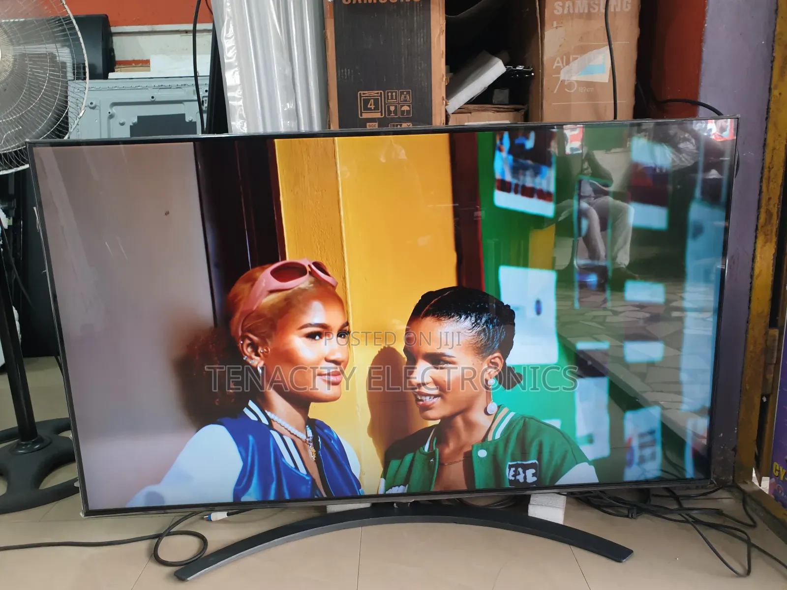 55"Edgeless LG Nanocell Uhd HDR Smart Satellite TV