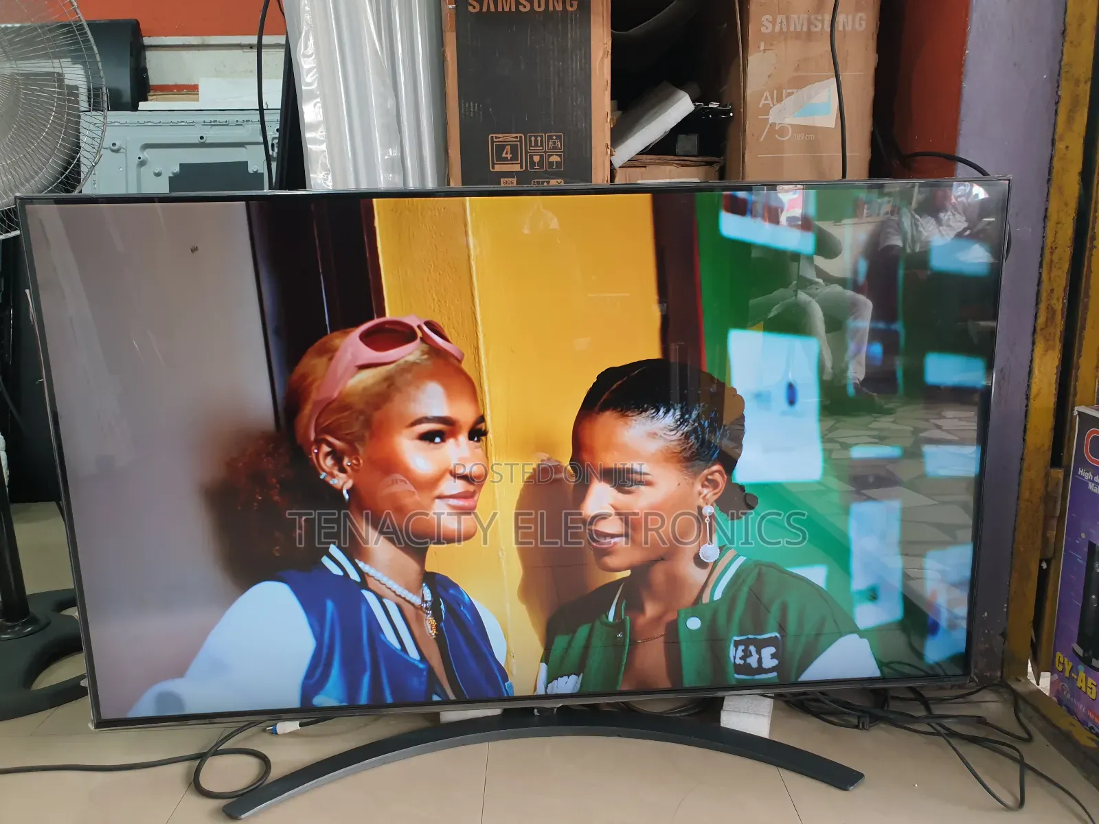 55"Edgeless LG Nanocell Uhd HDR Smart Satellite TV