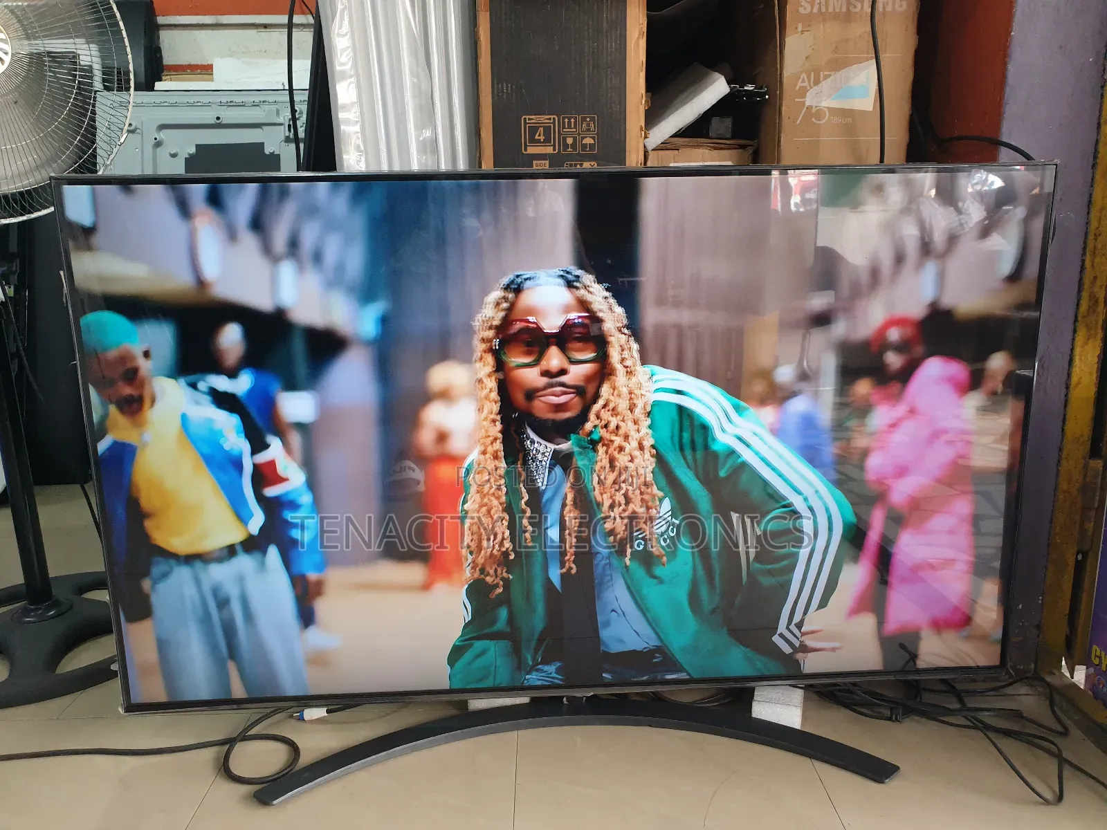 55"Edgeless LG Nanocell Uhd HDR Smart Satellite TV