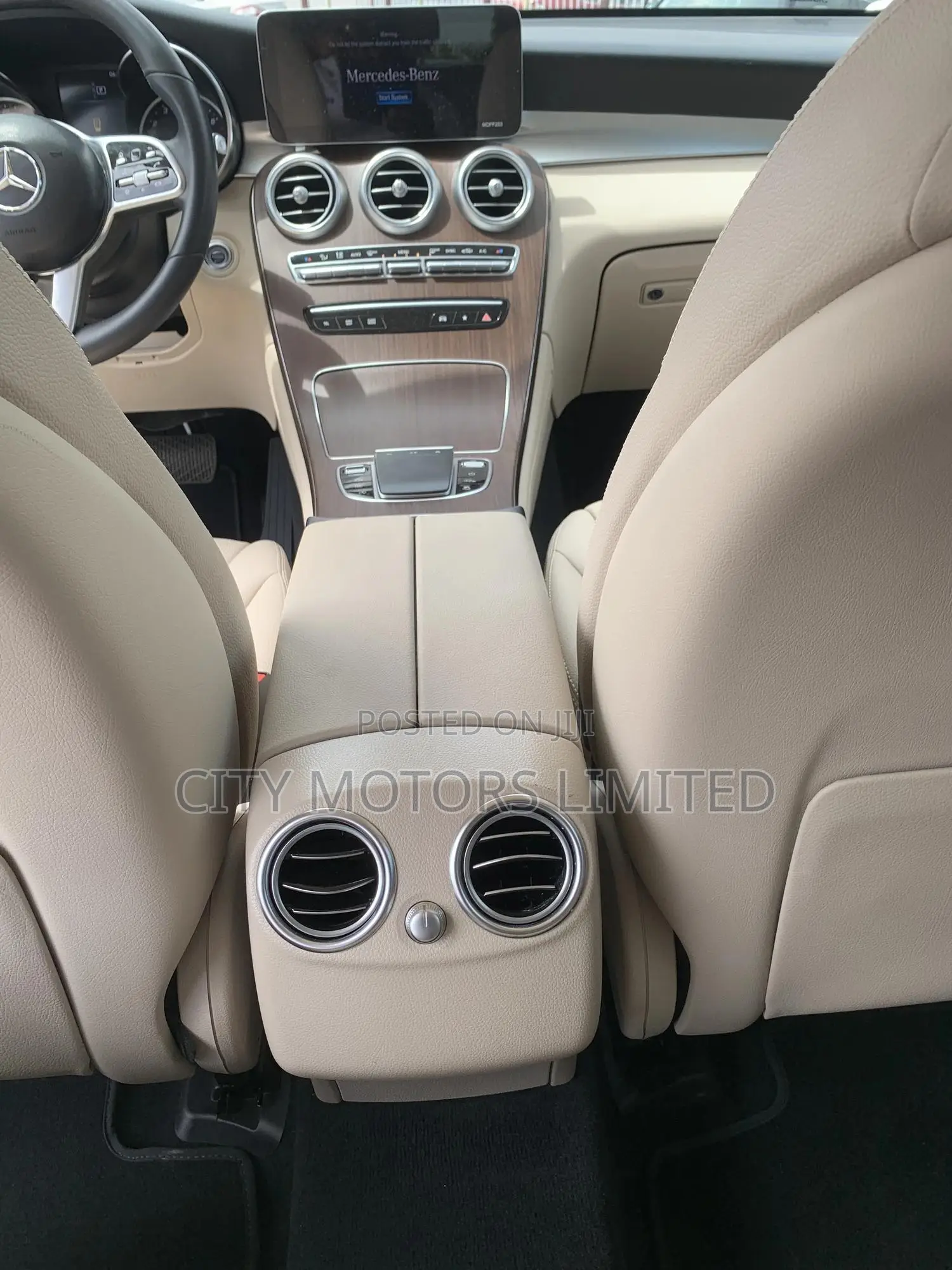 Mercedes-Benz GLC-Class 2021 White