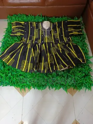 Powerful Original Ghaiana Traditional Handmade Smocks 4sale