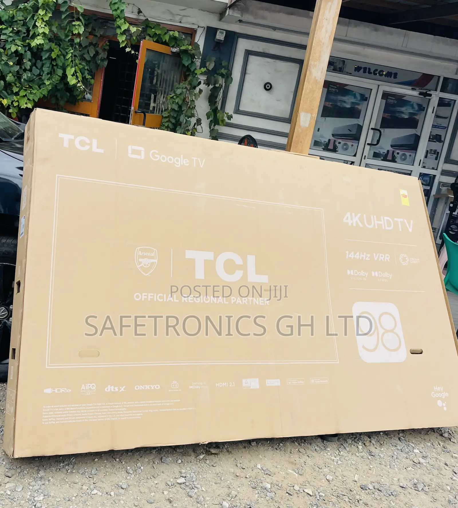 Super Sleek Smart LED TCL 98 Inch UHD P735 Tv