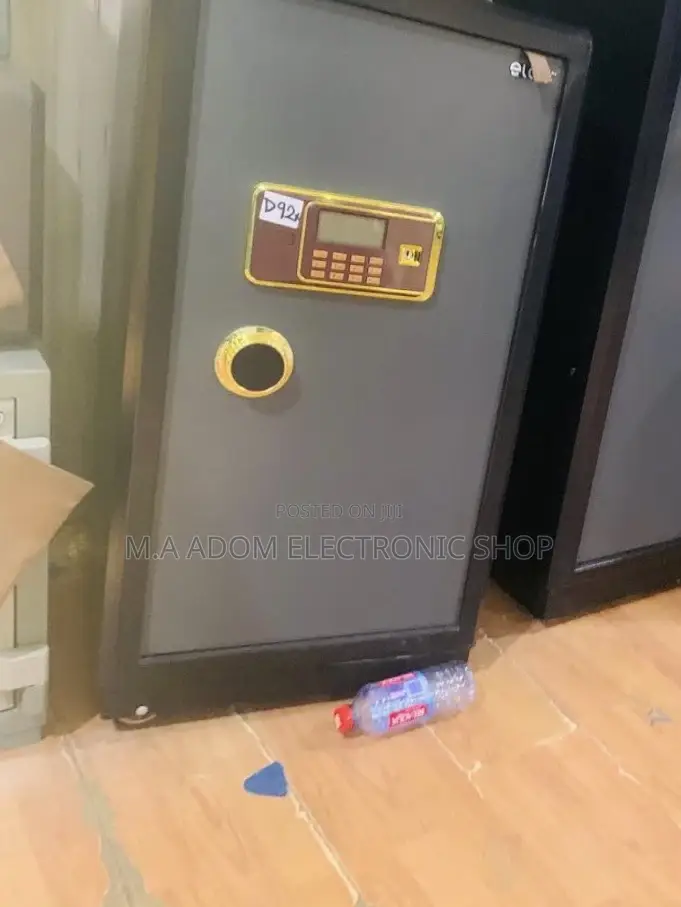 Brand New Safe Box Pro-d92x Eldo