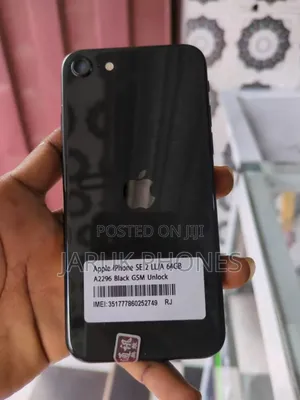 Apple iPhone SE (2020) 64 GB Black