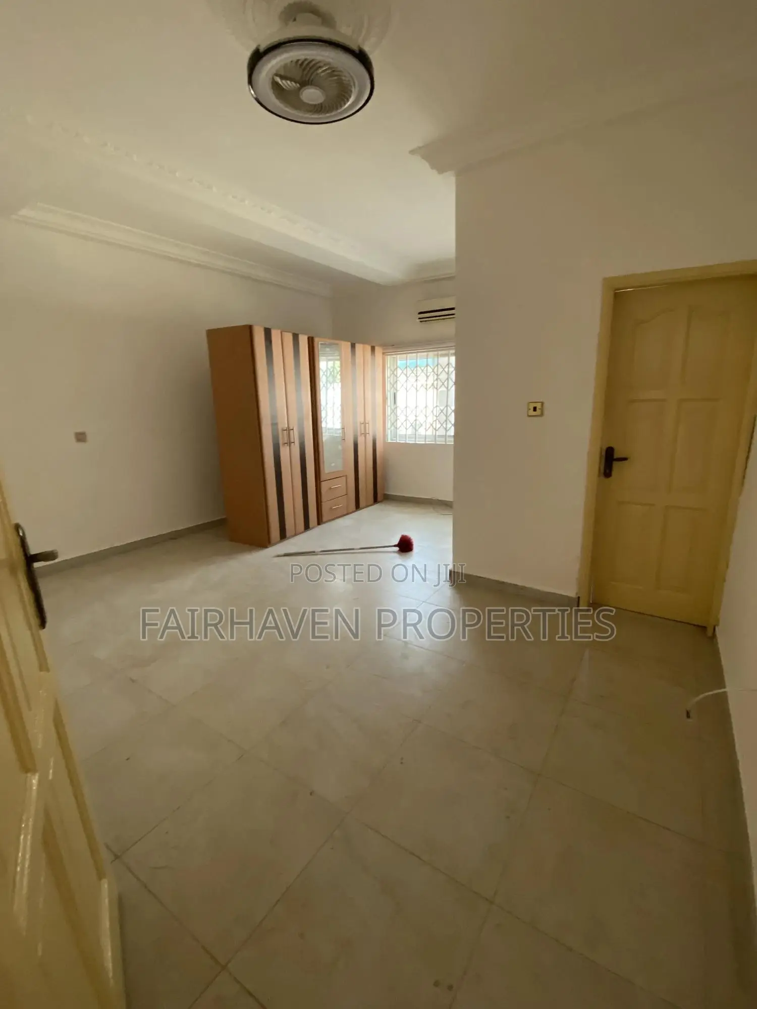 5bdrm House in East Airport for rent