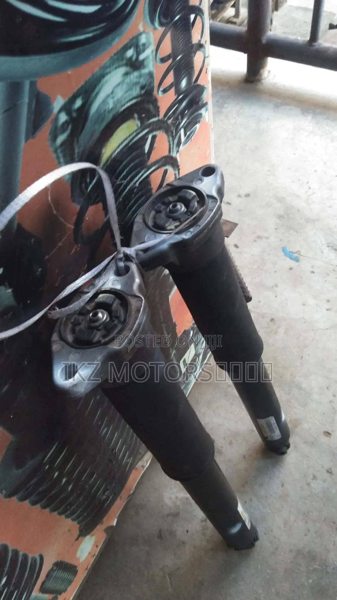 Mercedes Benz C300 (4matic) Back Shocks
