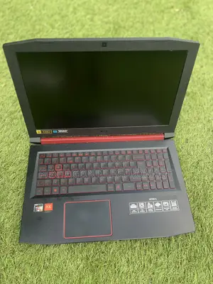 Laptop Acer Nitro 5 8GB AMD Ryzen 5 SSD 512GB