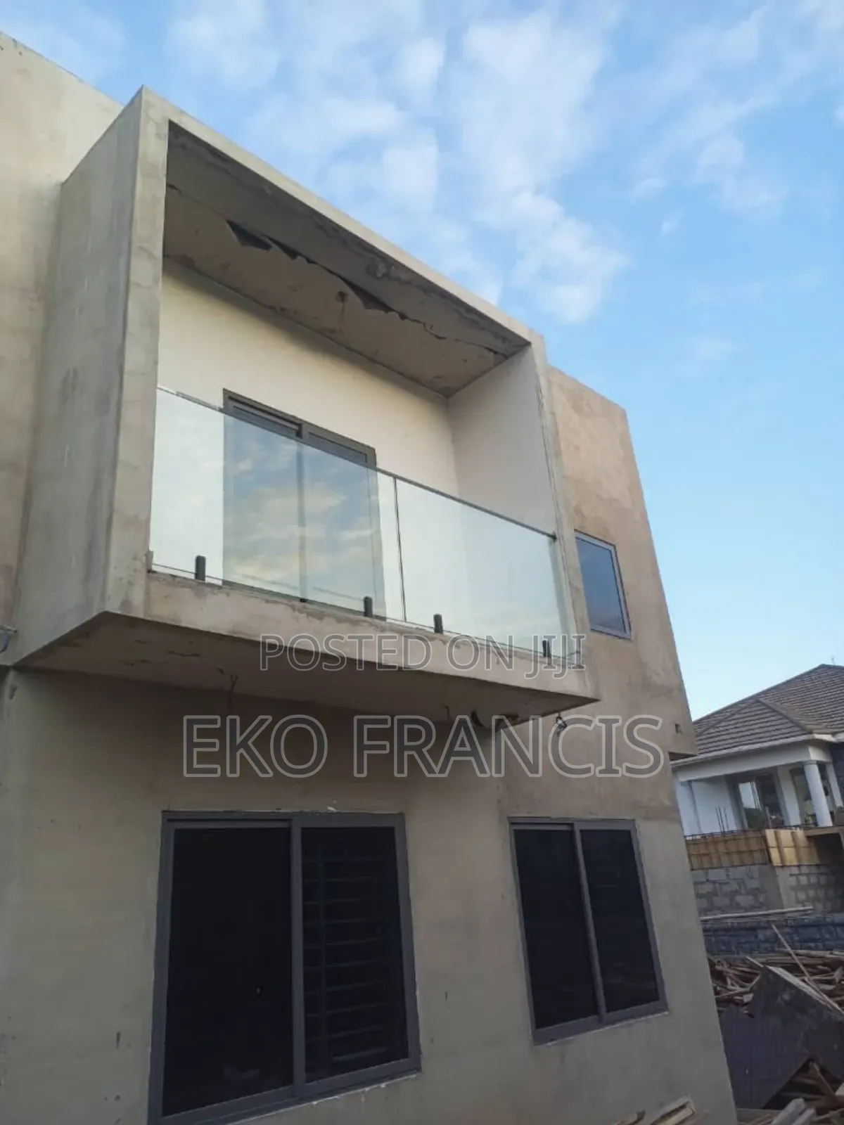 Balustrade Glass Balcony