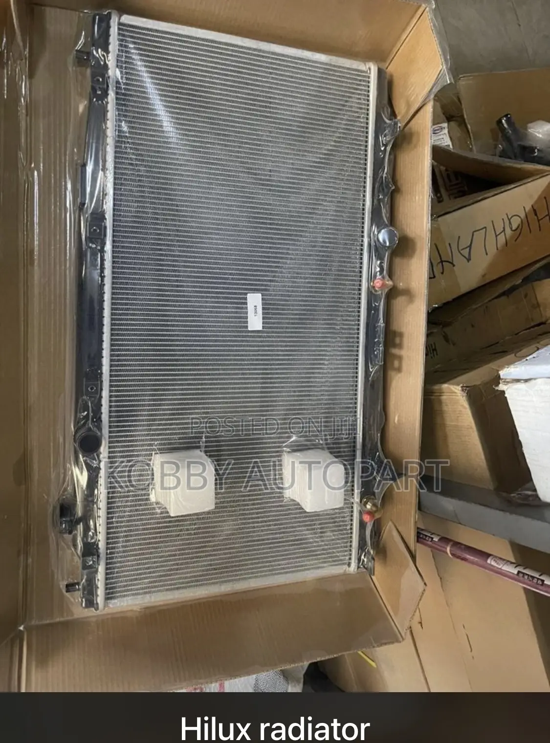 Toyota Hilux Radiator Water Tank