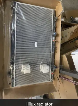 Toyota Hilux Radiator Water Tank