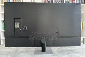 MSI Creator PS321URV 32 Inch IPS 