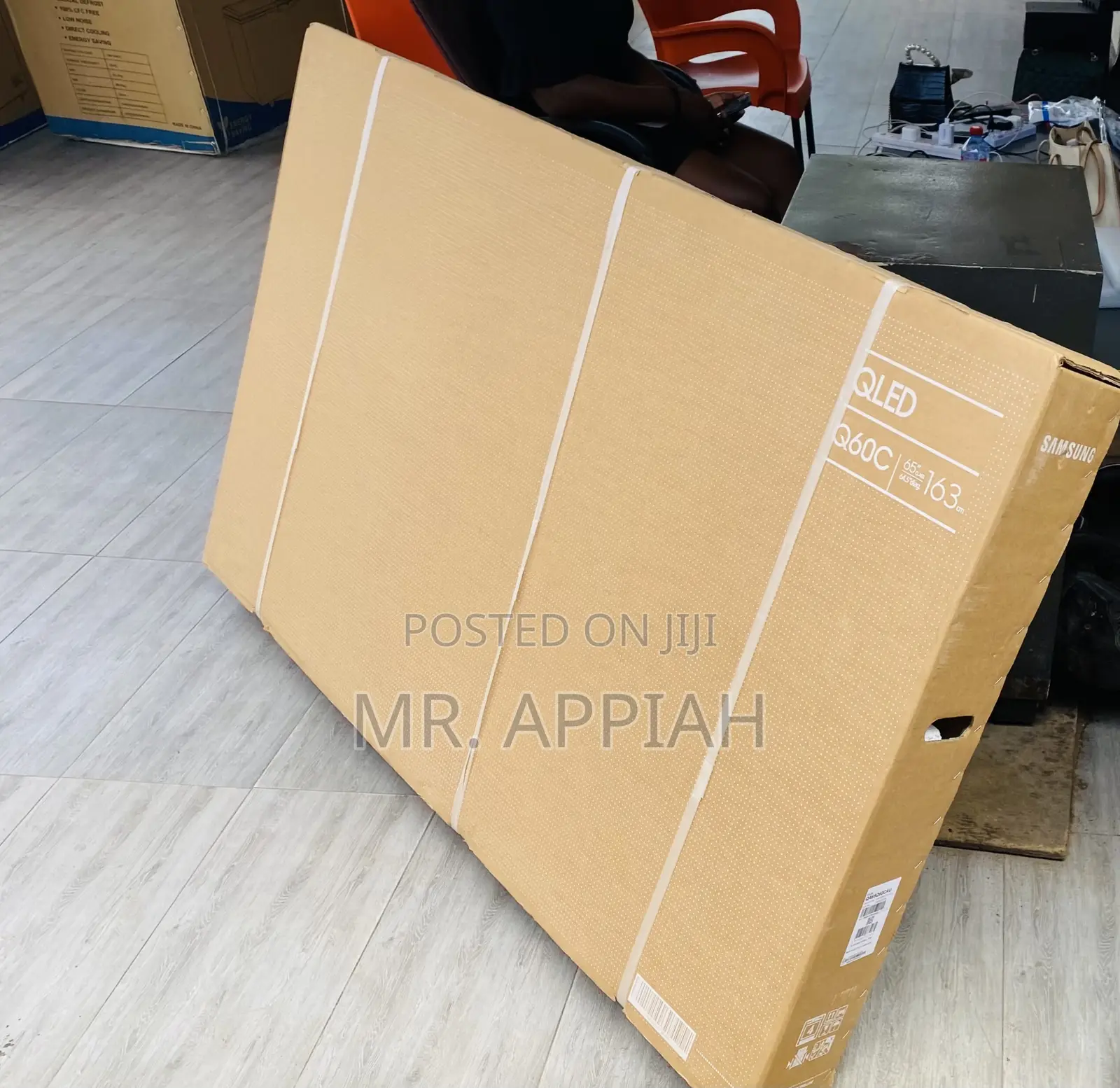 Original Samsung 75q60c 75” Uhd Smart Television.