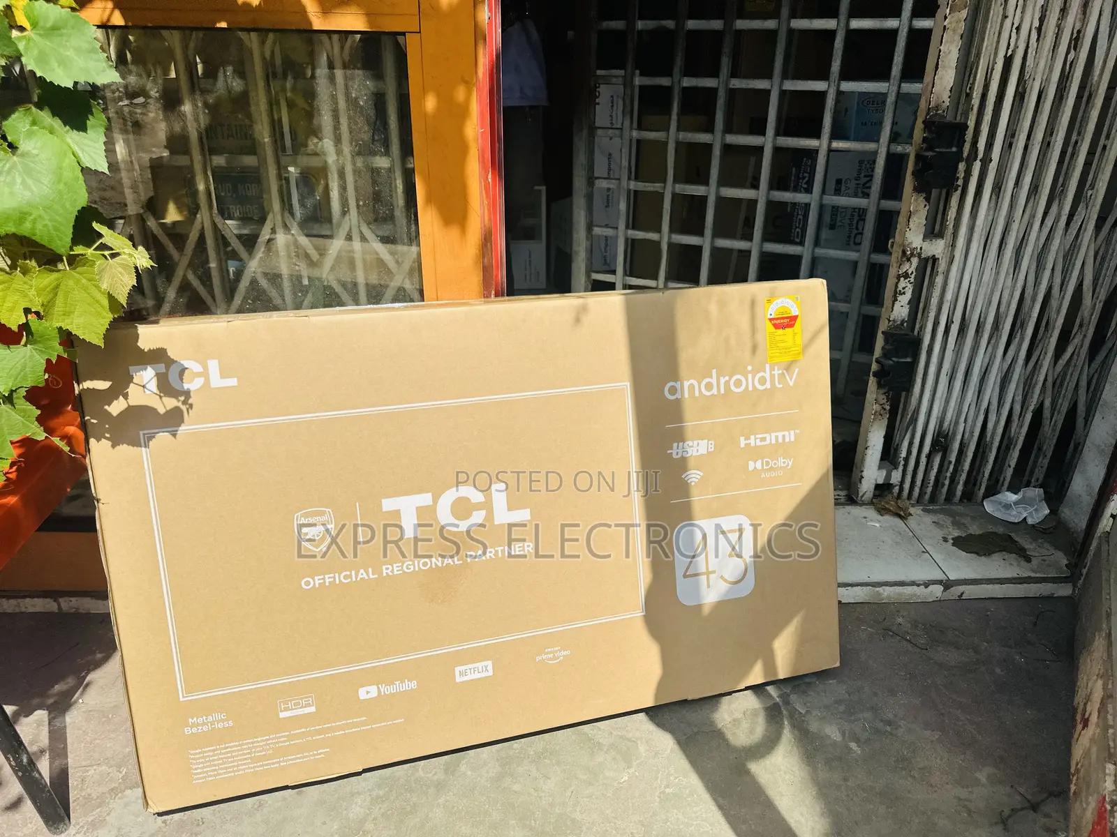 Built in Apps TCL FHD Smart 43”S54000