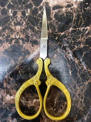 Fancy Handle Gold Scissors 100mm