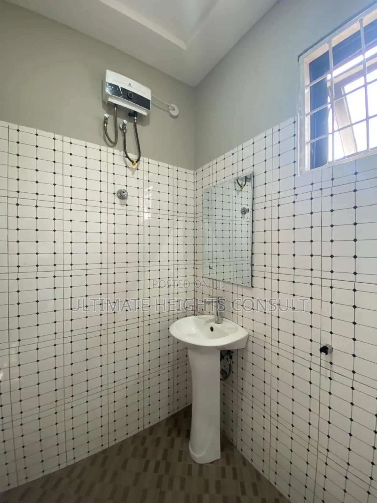 2bdrm Apartment in Tesano, Abeka for rent