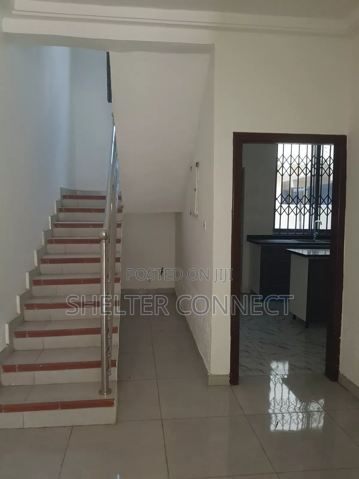 3bdrm Duplex in Oarifa, Oyarifa for rent