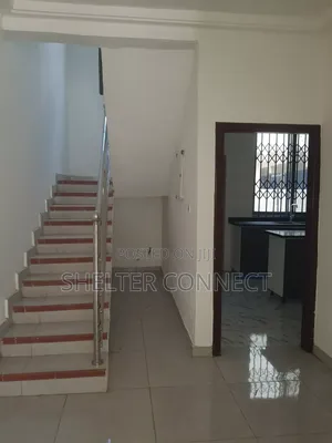 3bdrm Duplex in Oarifa, Oyarifa for rent