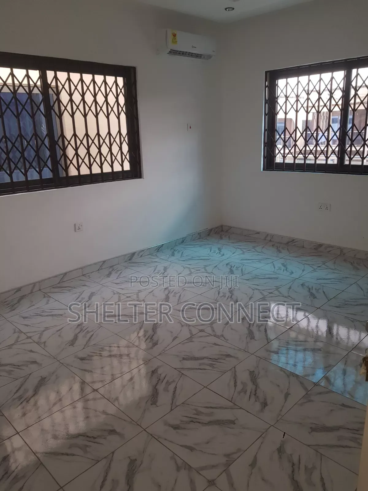 3bdrm Duplex in Oarifa, Oyarifa for rent