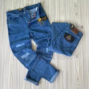 Straight Cut Jeans