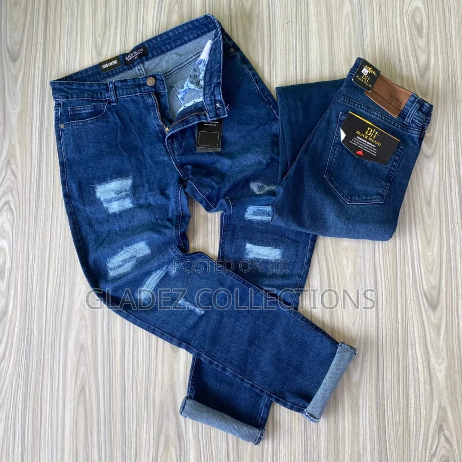 Straight Cut Jeans