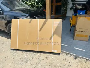 Ultra Thin Profile UHD Smart 65”Cu8000 Samsung
