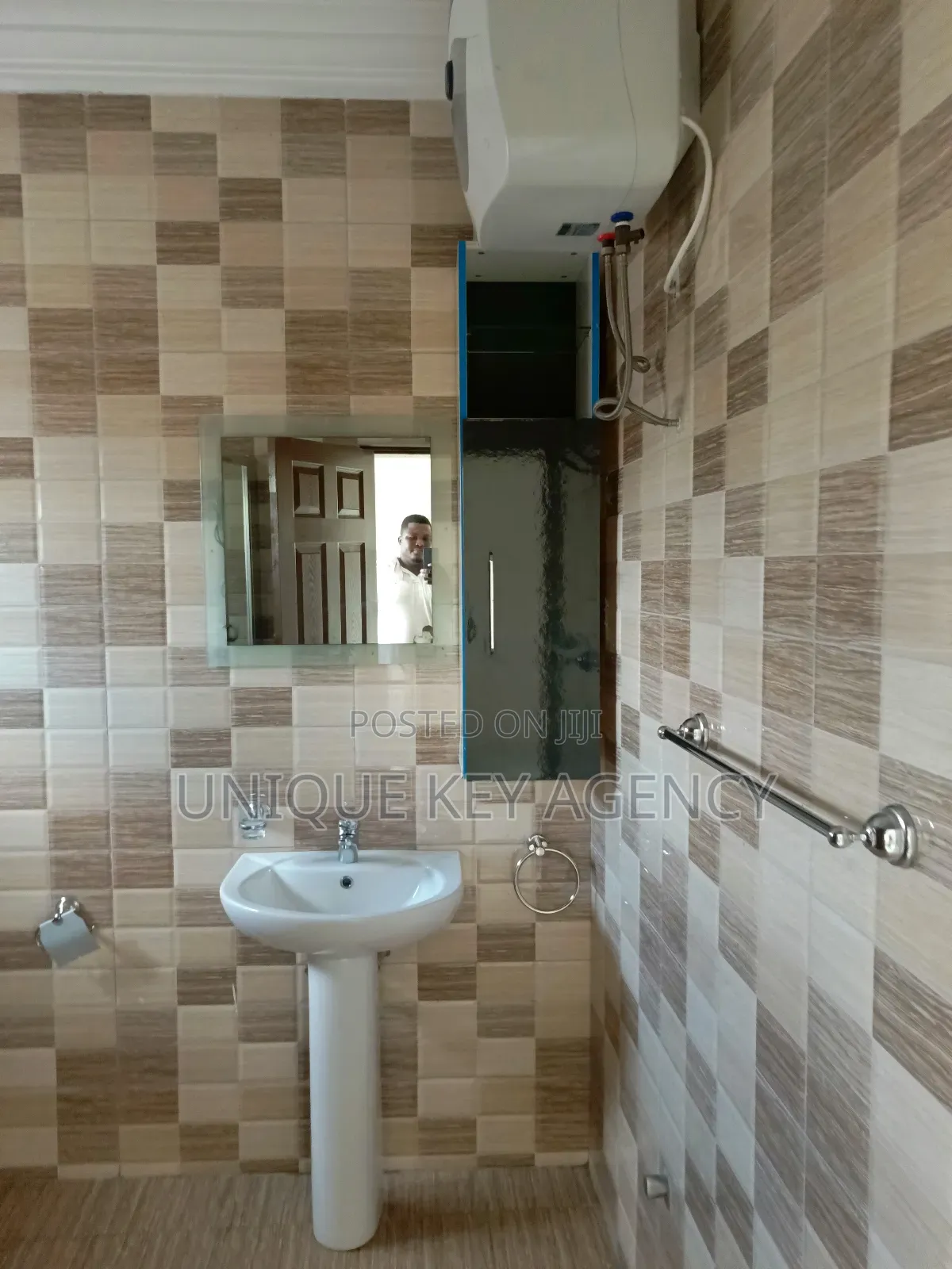 Neat 2 Bedroom Apartment at Tse Addo for Rent
