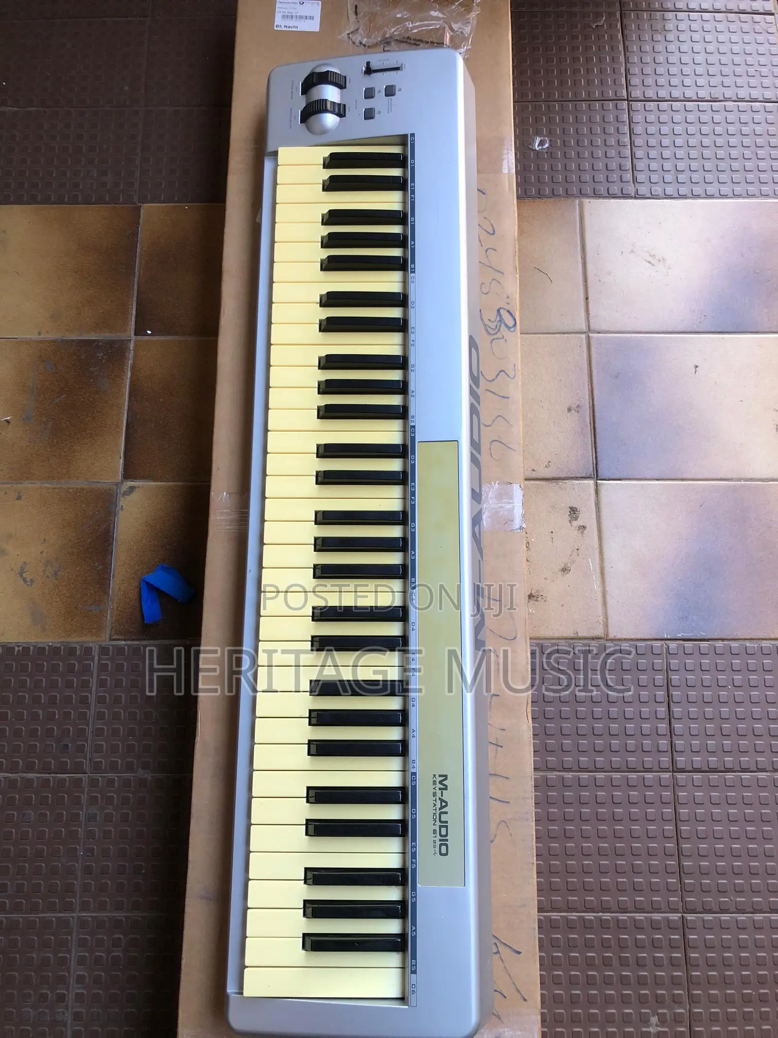 MAudio Keystation 61 in Lapaz Musical Instruments & Gear, Dennis