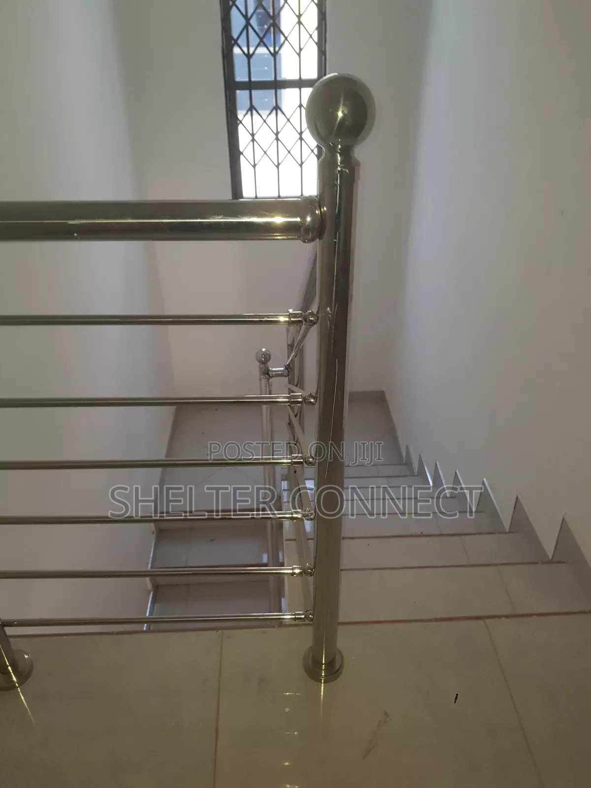 3bdrm Duplex in Oarifa, Oyarifa for rent