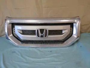 Pilot 2012 Front Grille