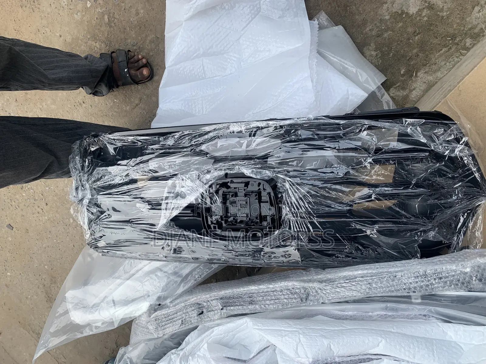 Honda Pilot 2024 Front Grille