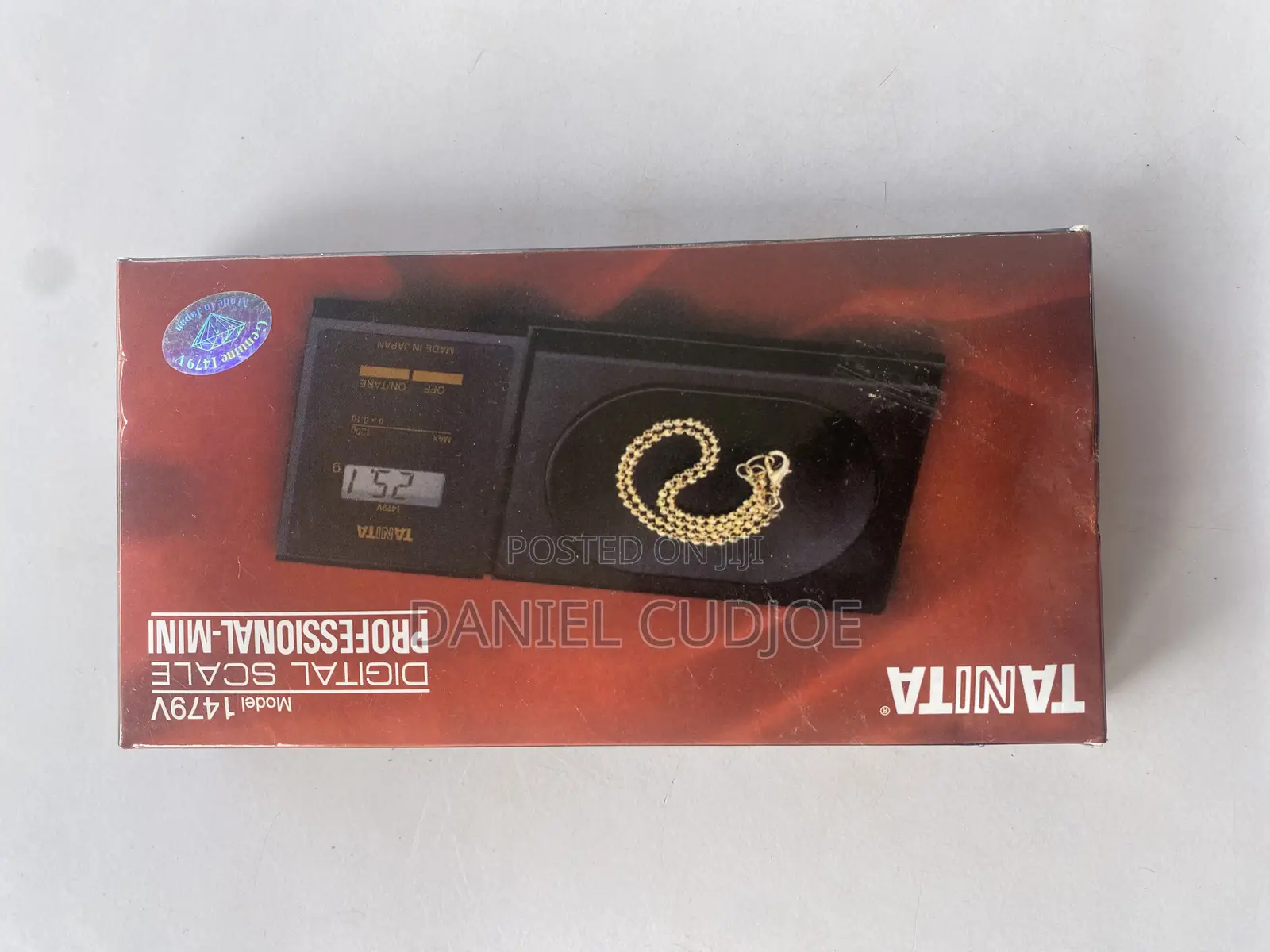 Tanita Gold Scale