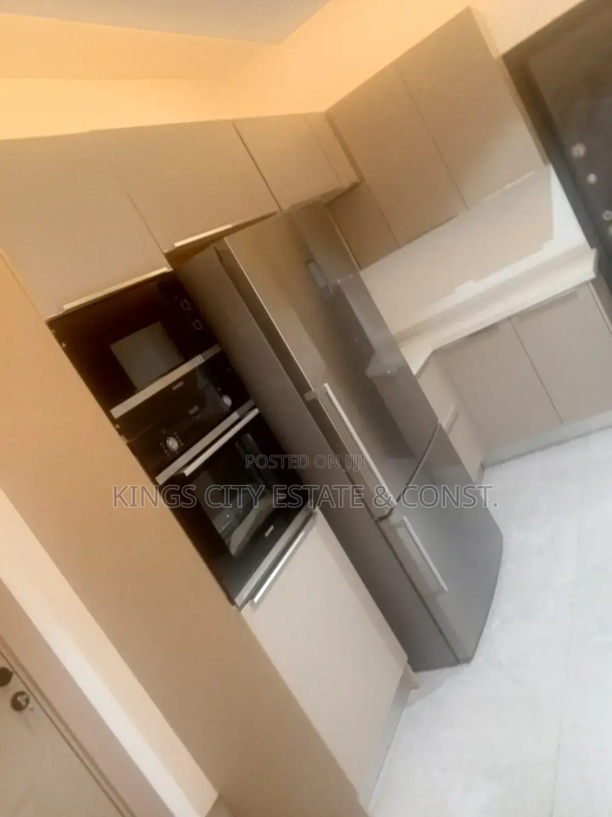 4bdrm House in Kings-City-Estate, West Legon for sale