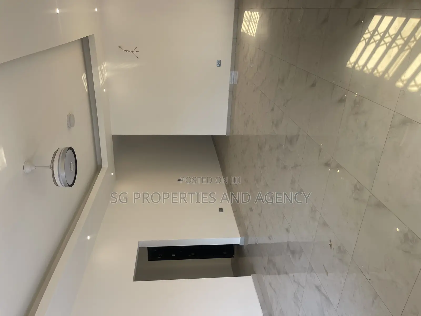 3bdrm House in Coastal, Spintex for rent