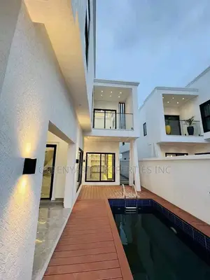 5bdrm House in Adjiringanor, East Legon for sale
