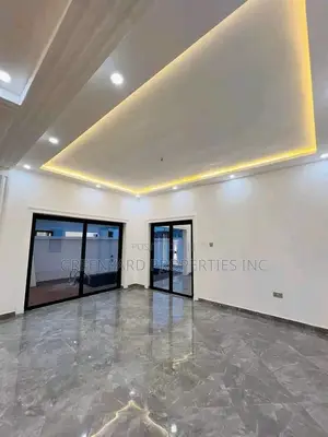 5bdrm House in Adjiringanor, East Legon for sale