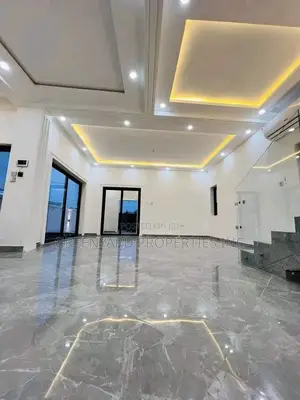 5bdrm House in Adjiringanor, East Legon for sale