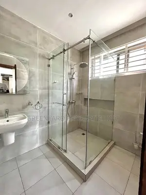 4bdrm House in West Trassaco, Adjiriganor for sale